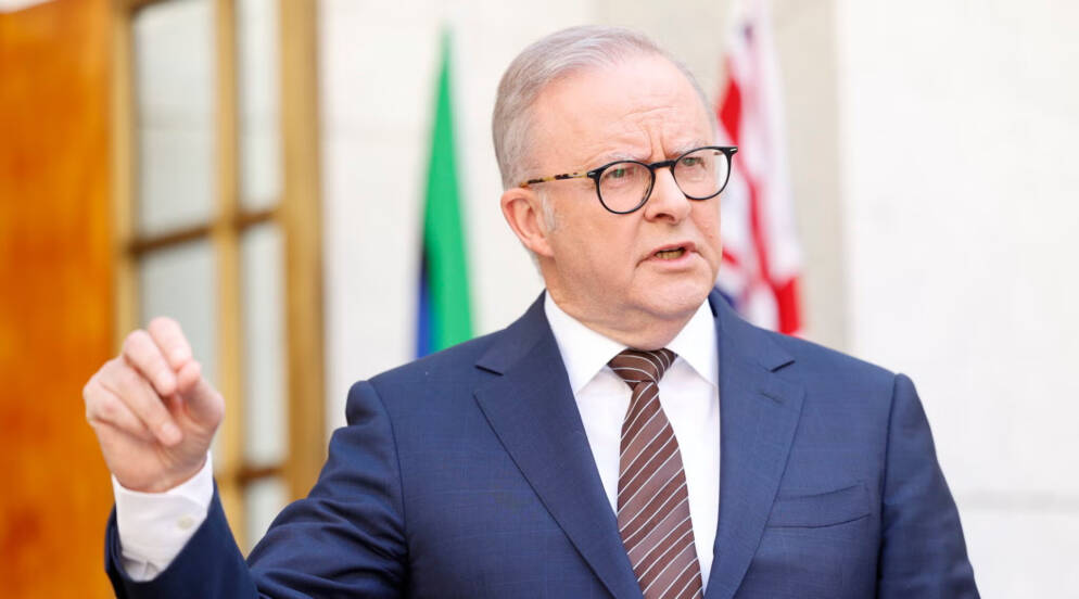 Australian PM Anthony Albanese Announces Inquiry Into Bondi Attack