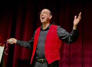 Rob Malissa: Congregation Kol Emet Member Has a Magic Touch