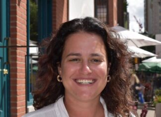 Terri Soifer: Society Hill Synagogue Member Directs Strategy for Makom