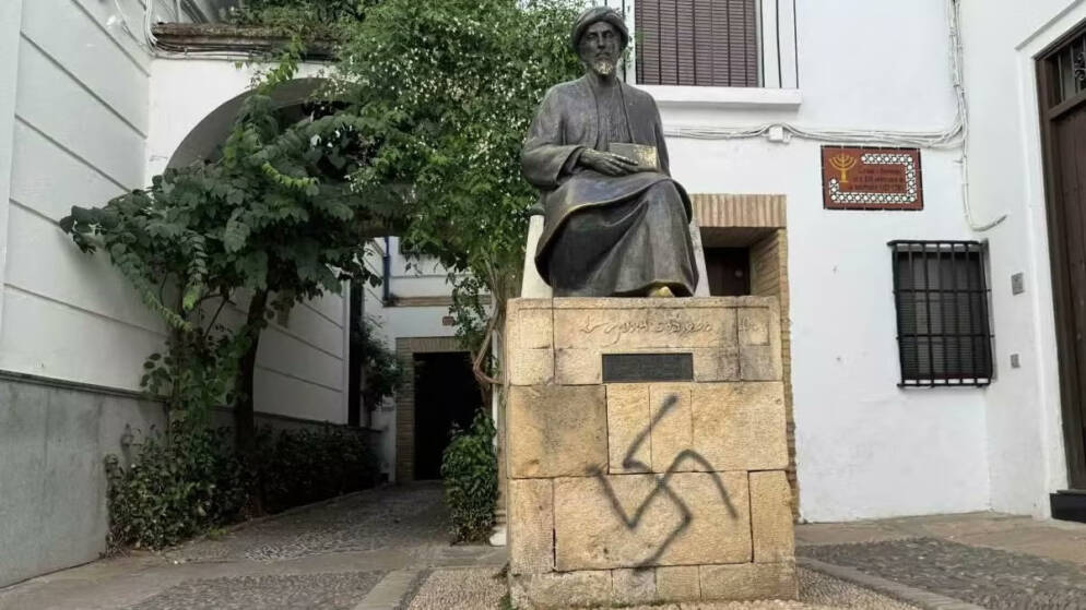Opinion: A Maimonides Statue in Córdoba Was Defaced. The Rambam’s Writings Have...