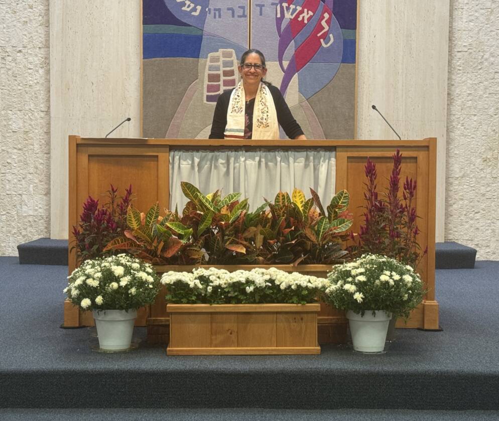 Jordana Chernow-Reader, Shir Ami’s New Rabbi, Steps up to Senior Pulpit